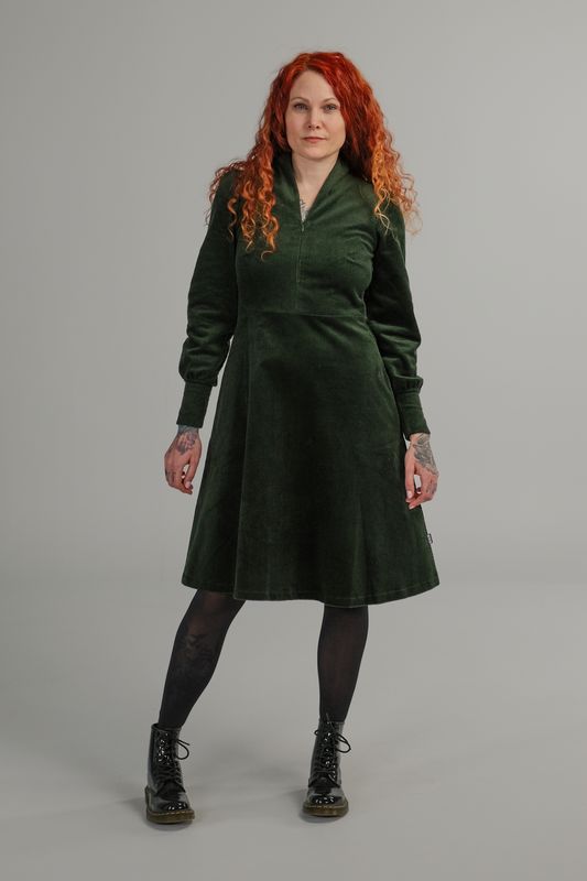 Gabrielle kombogrön klänning