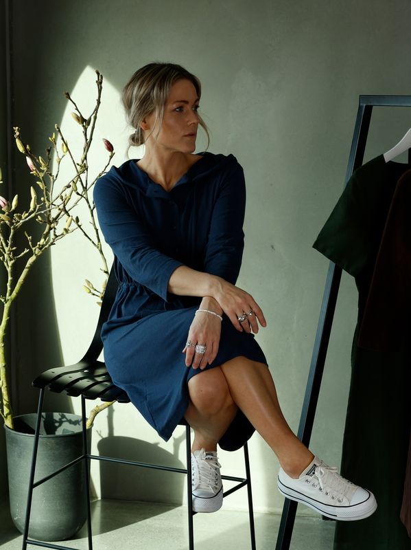 Elsa marineblå bambu klänning 