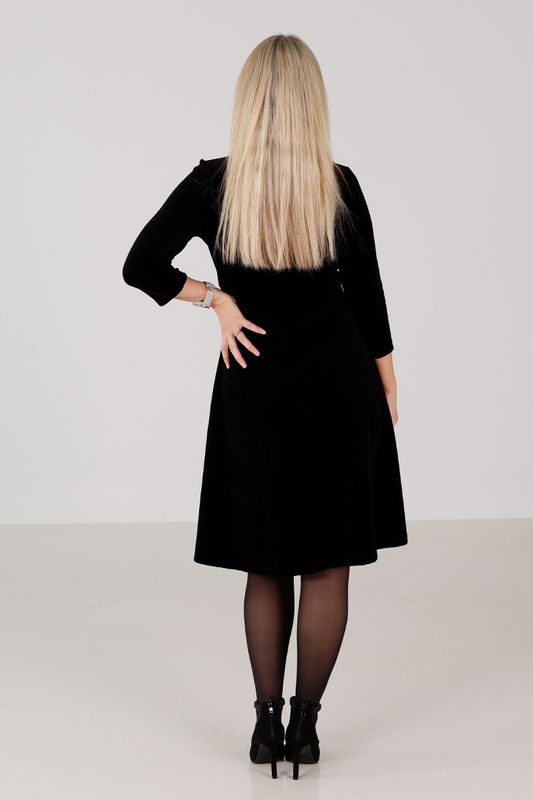 Hildur svart velurklänning