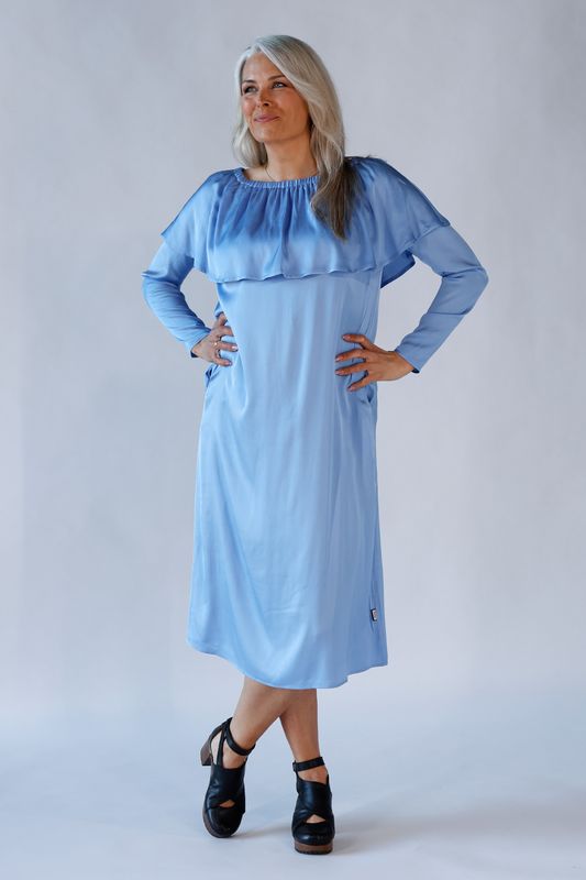 Palma ljusblå elegant klänning i rayon
