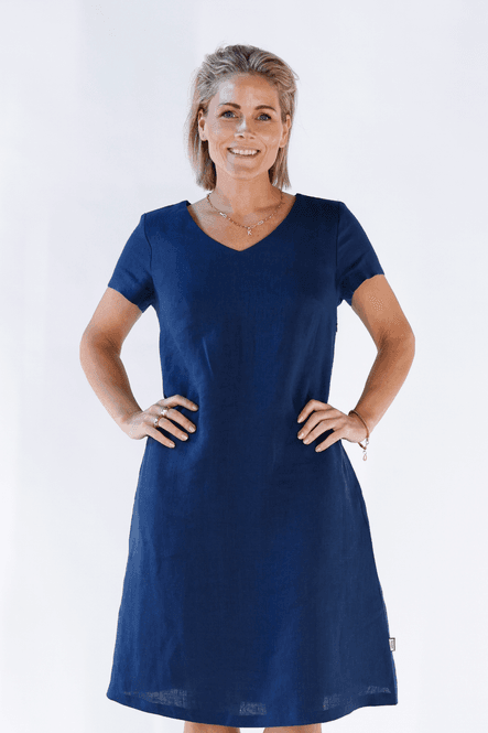 Huvudbild Hannalena navyblå linne klänning