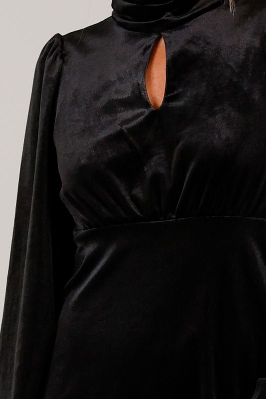 Leandra svart fin klänning 